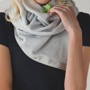 Lululemon Vinyasa Scarf